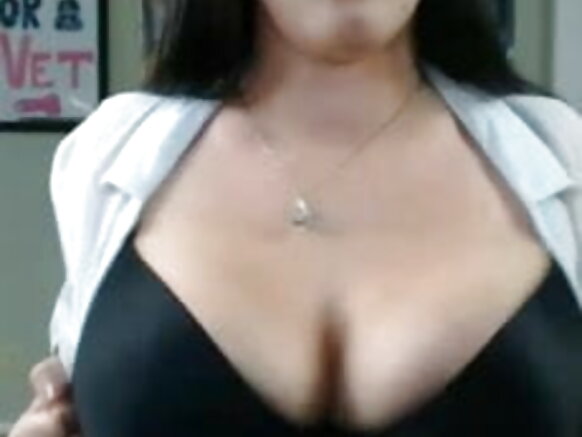 Sexy sexy ڪتي سان sexy curves undress the curves
