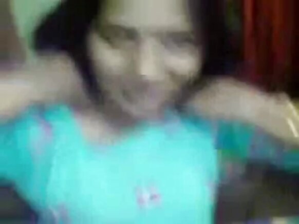 انڊيا جي سيڪسي ڀاڀيءَ کي پهريون ڀيرو شهر ۾ چدويو sexy movie in English sexy time fucked by a friend