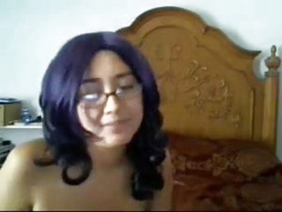 ويب ڪيم تي ٽاپ لیس شيشي سان سٺي ڇوڪري - hotcamgirls topless hindi sexy blue picture film webcam