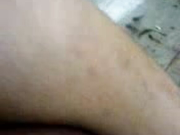sexy red film video هندي ڇوڪري ڇوڪري شلوار ڏيکاريندي