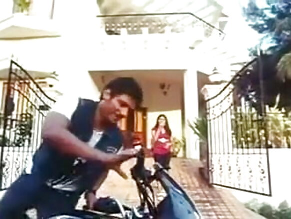 desi aunty sexy movie bf چاچي نوجوان کي لالچائيندي
