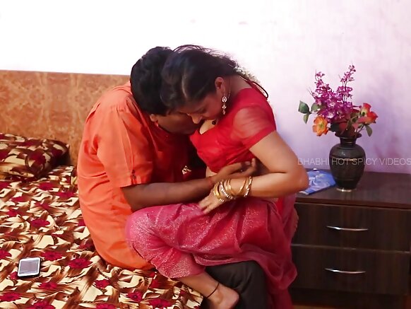 پاڙيسري چاچي bhojpuri نيري وڊيو وڊيو