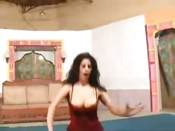 مونکي سيڪسي ٻڌاءِ، مون کي سيڪسي فلم ڏيکاريو in hindi, Pakistani Eunuchs. ڇا توهان فرق ٻڌائي سگهو ٿا