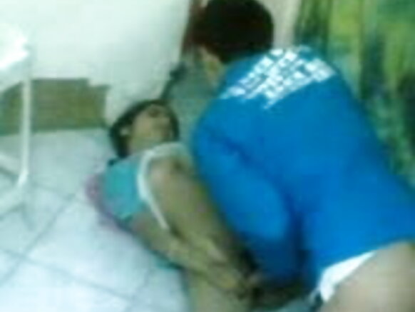 Desi Asohwarya Sexy Desi Boy Boy ڳجهي طور تي ڀاڀي سان سندس چدائي رڪارڊ ڪئي
