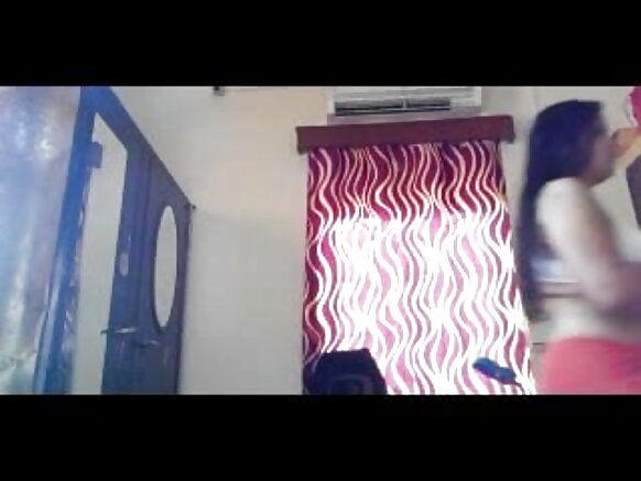 انڊيا چاچي هالي ووڊ سيڪسي فلم ايڇ ڊي آنٽي 1211