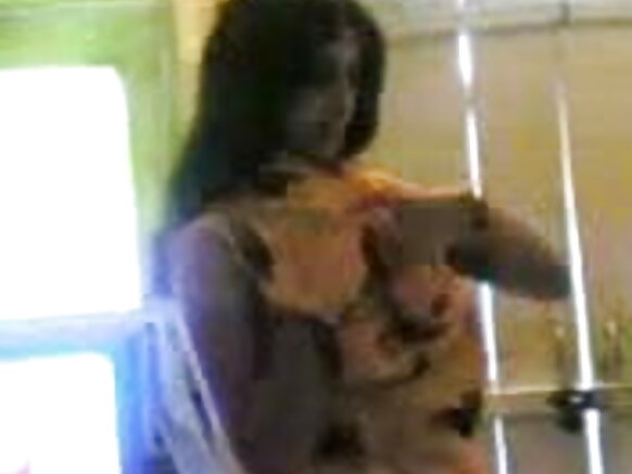 Saumya hindi movie sexy homemade تي گودام