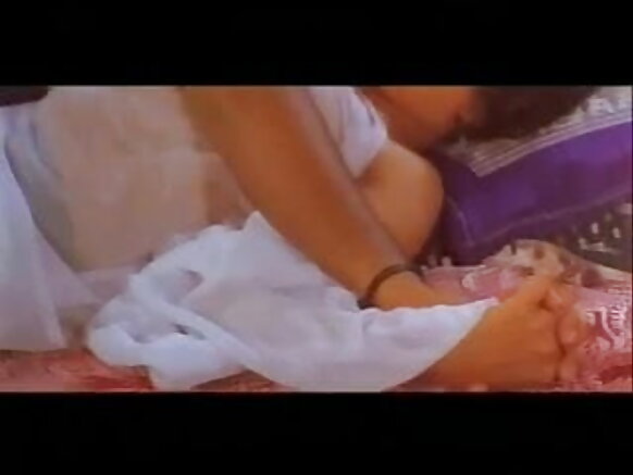 انڊين ڇوڪري سيڪسي فلم ڏيندي