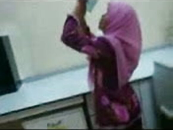 Raghav Khadi X-ray Hospital English Movie Sexy Hospital Room