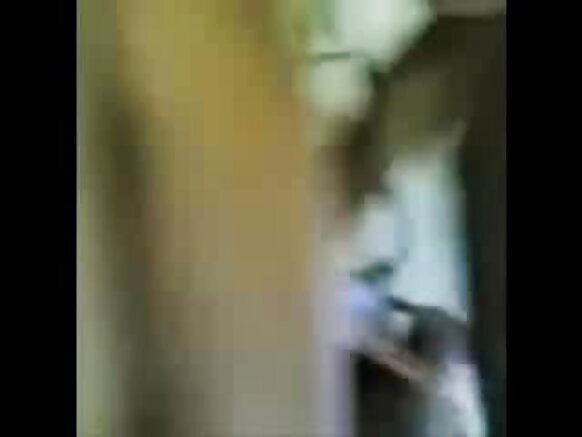 سيڪسي ۽ گرم ڏکڻ انڊين بي ايف نرس چاچي سيڪسي مائن پنهنجي بواءِ فرينڊ سان ڪنڊوم استعمال ڪندي جنسي تعلق ڪندي