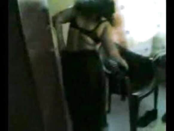 TYMED انڊين MOMSY MOMSE
