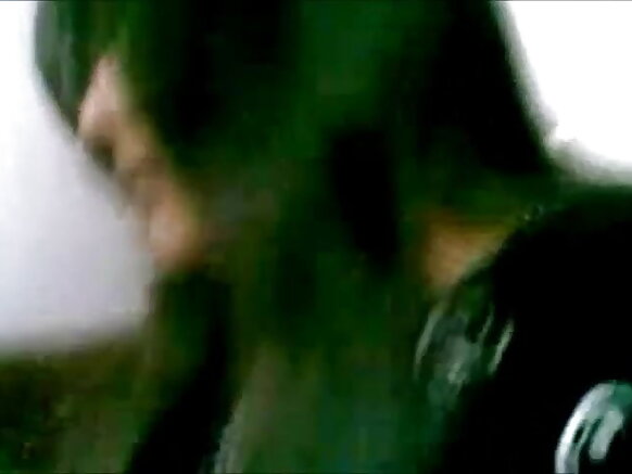 hot desi hot girl bf sexy film ڇوڪري پنهنجي بواءِ فرينڊ لاءِ سيلفي رڪارڊ ڪئي